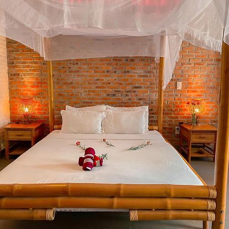 Lang Ca Voi Ll The Whales Village Ll Mui Ne Phan Thiết Buitenkant foto