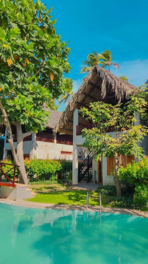 Lang Ca Voi Ll The Whales Village Ll Mui Ne Phan Thiết Buitenkant foto