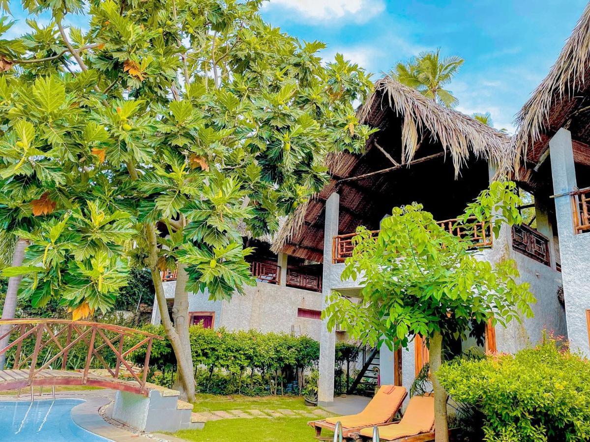 Lang Ca Voi Ll The Whales Village Ll Mui Ne Phan Thiết Buitenkant foto