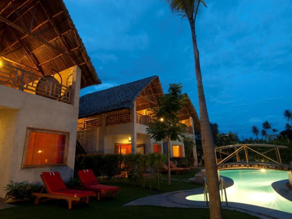 Lang Ca Voi Ll The Whales Village Ll Mui Ne Phan Thiết Buitenkant foto